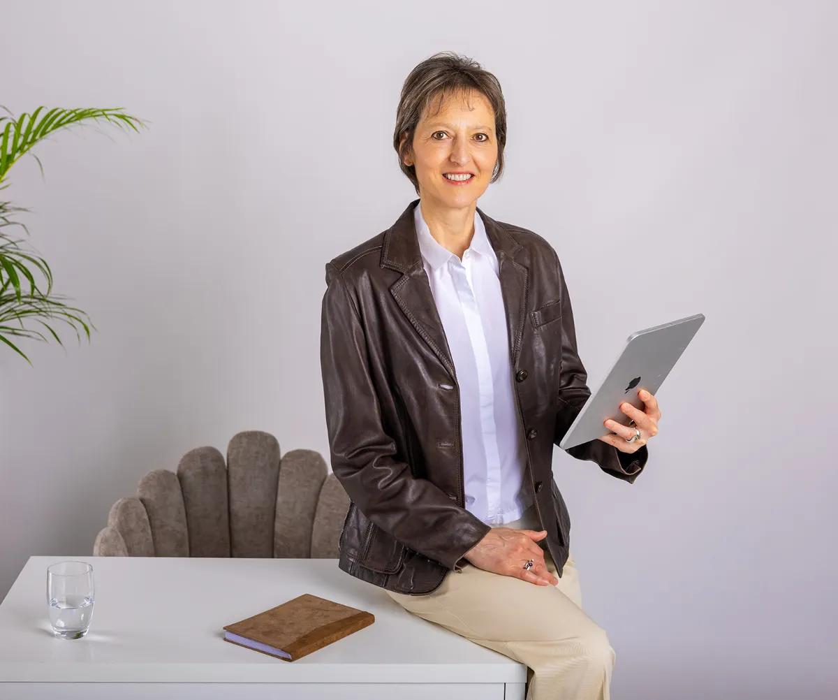 Carin Hallwachs im digitalen Arbeitsalltag